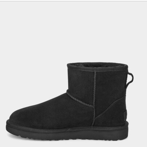 New UGG Black Classic Mini UGG Rubber Logo Boots, Size US 7 - Picture 3 of 11